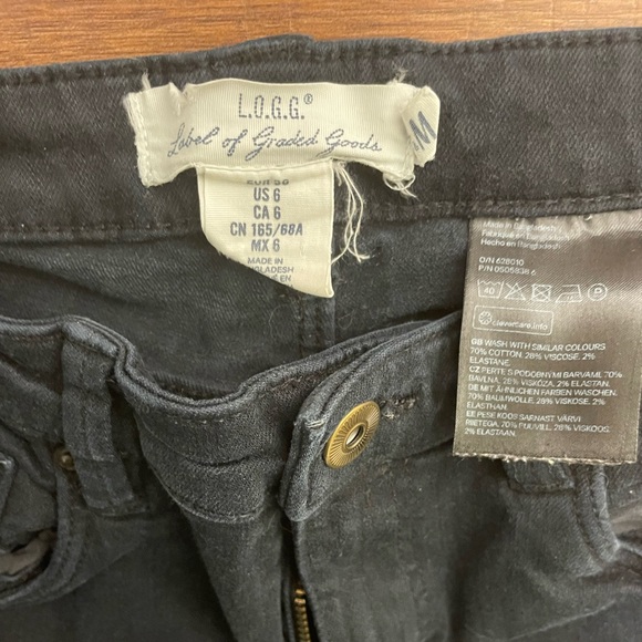 H&M l.o.g.g. US 6 EUR 36 Black Jeans logg Label of Graded Goods Skinny Straight - Picture 6 of 9